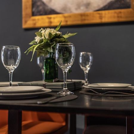 Boutique Family Apartment In Celebrity Village. Barnt Green Exteriér fotografie